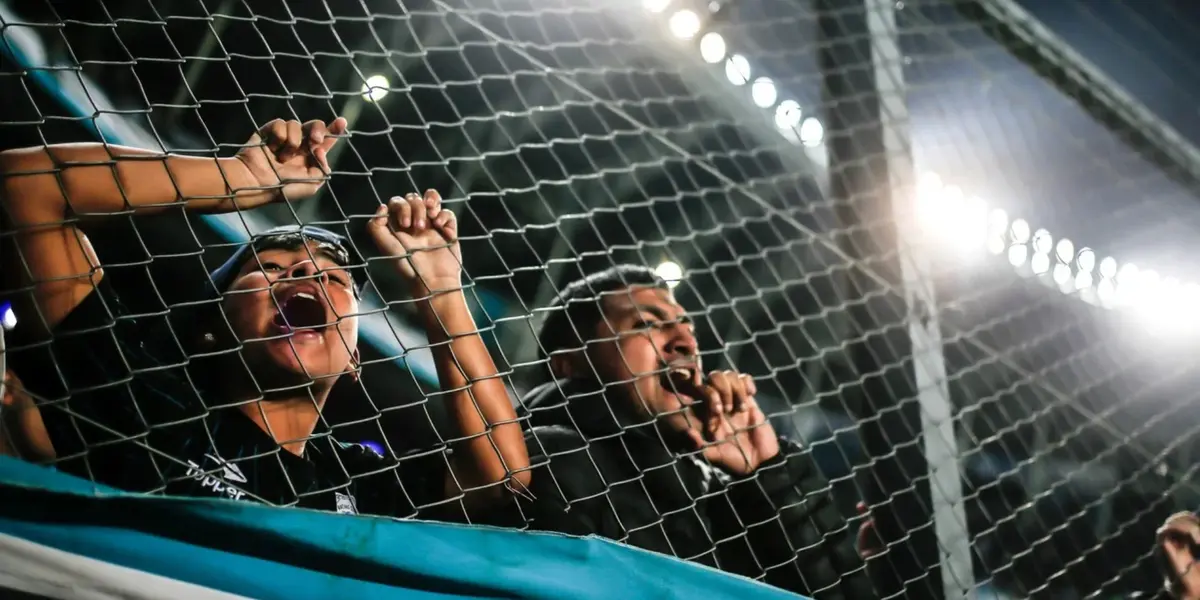 El hincha tuvo un golpe en su bolsillo.