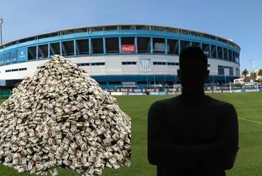 El jugador resistido por los hinchas de Racing volverá al club y esperará que será de su futuro.