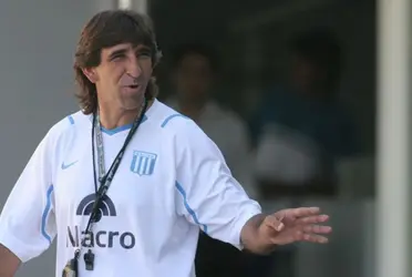 La Academia tuvo su primer día de pretemporada y el DT tuvo un gesto de sentido de pertenencia.